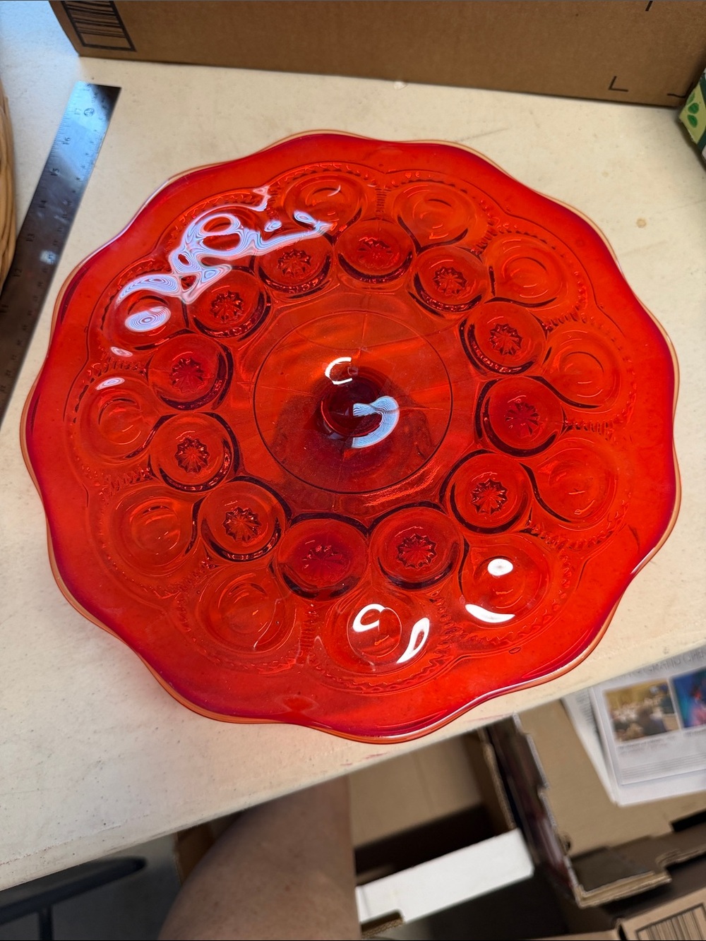 L. E. Smith Moon and Stars Red Amberina Pedestal Cake Stand Footed